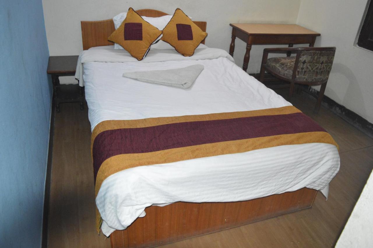 Kings Land Hotel Катманду Екстериор снимка