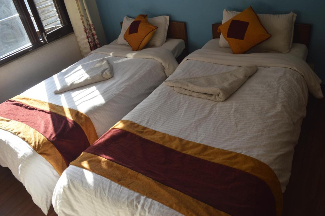 Kings Land Hotel Катманду Екстериор снимка